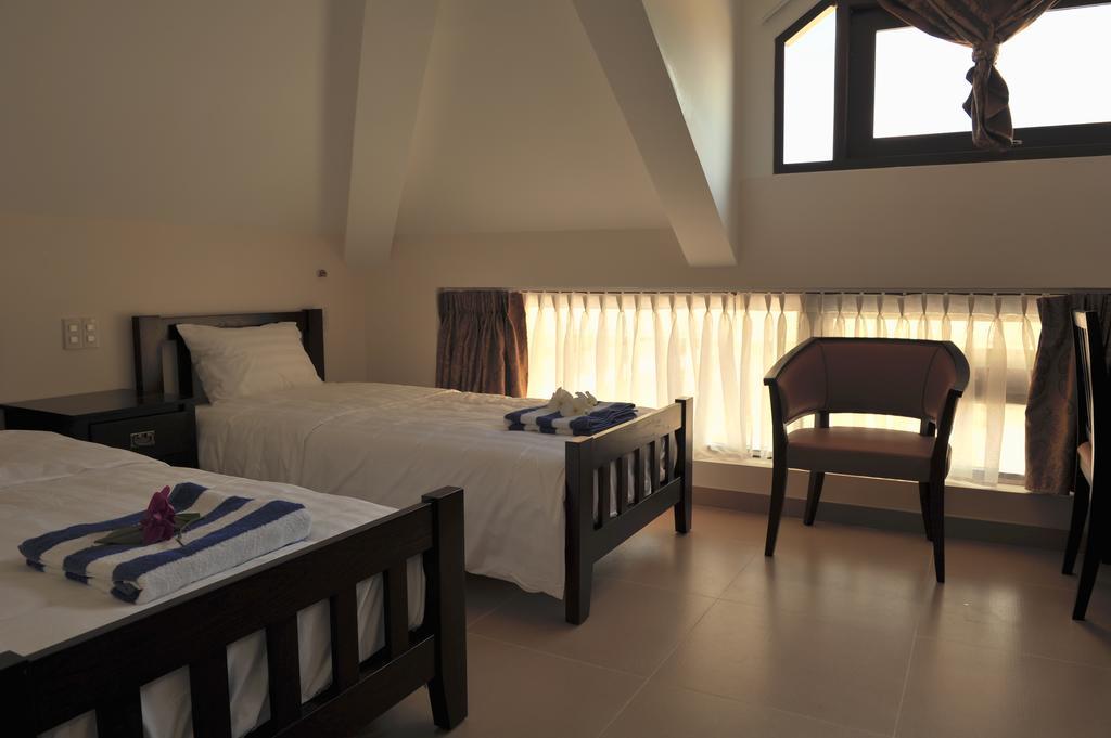 Kosmos Phu Quoc Villa Szoba fotó